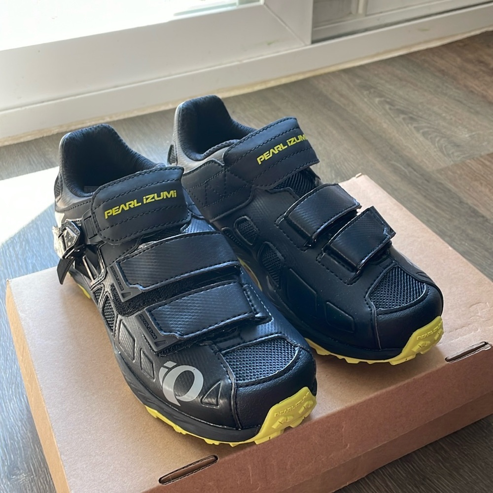 NWT Pearl Izumi Men’s X-Alp Enduro v5